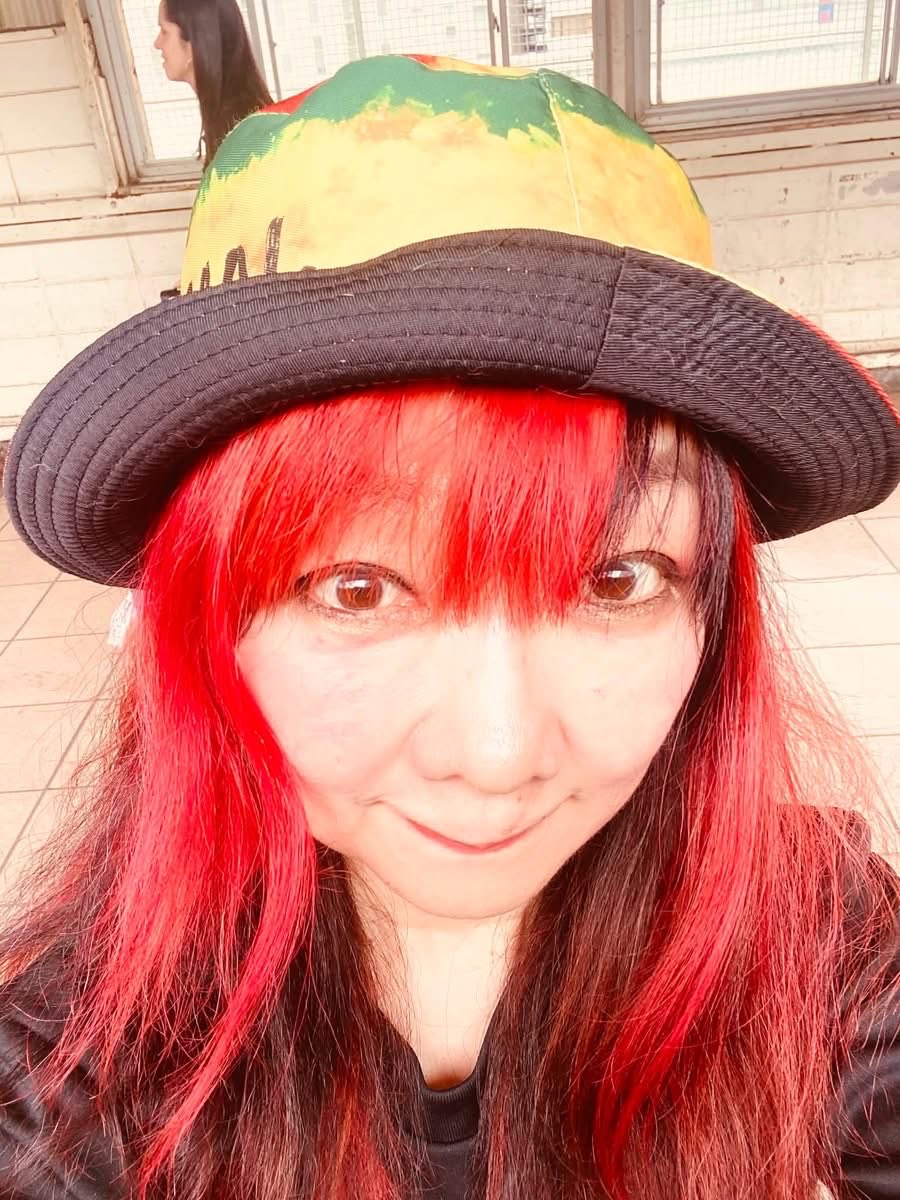 9Gzjas's tweet photo. 感謝でいっぱい🍀♥️
可愛いのあんみつ君が
又1人で歩けるように🐈🎉💓
ありがとうございます❣️

大好き同士は😘
ずっとずっと一緒なのの🌸

ちぇんちゅー❤️
あい♥️あんみっちゅー🍫🍫 https://t.co/umRAVymp6I
