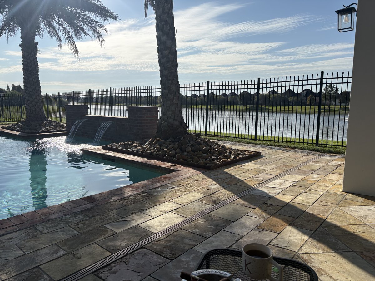 KevinSmithRB's tweet photo. 🙏🏿☕️🧘🏿‍♂️ https://t.co/QboLcJ98wr