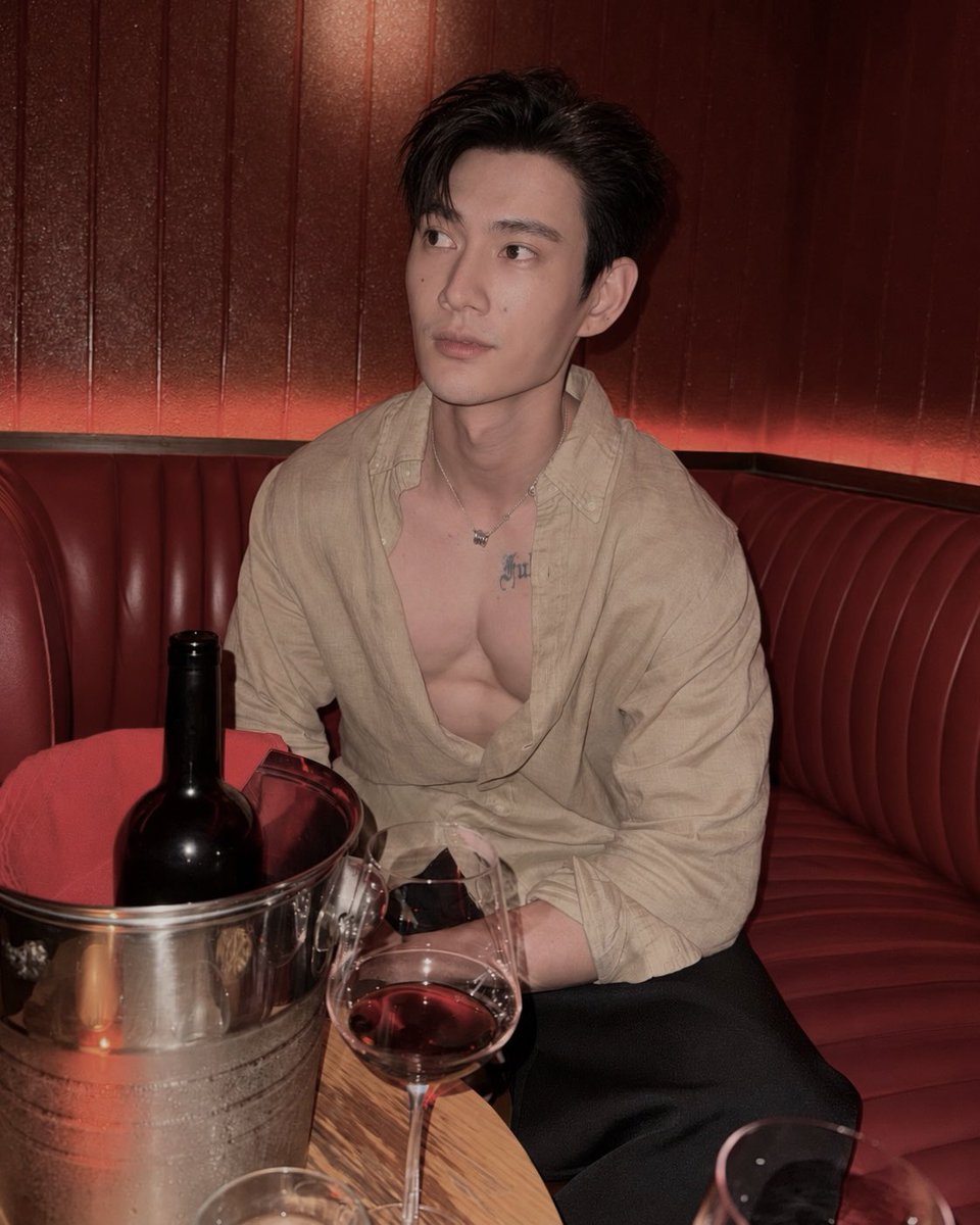 pavelphoom's tweet photo. mood https://t.co/A90IfpSVG2