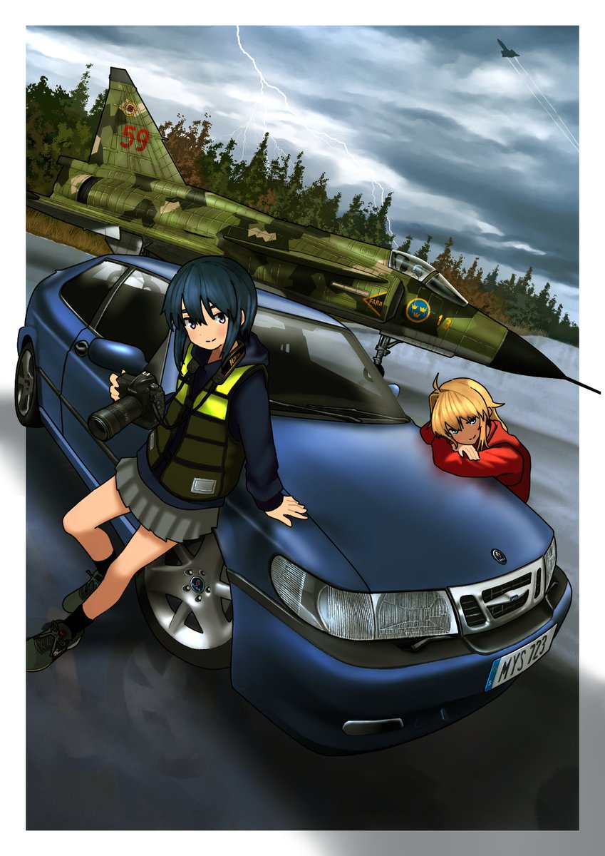 TimmyYen's tweet photo. （スウェーデンの森に走る閃光⚡）

うちの子たち：「絶対にスウェーデンの車の方がいいよ！だってスウェーデンの車も戦闘機も、バックギアが付いてるんだもん！」 https://t.co/1xhMcjz8ra