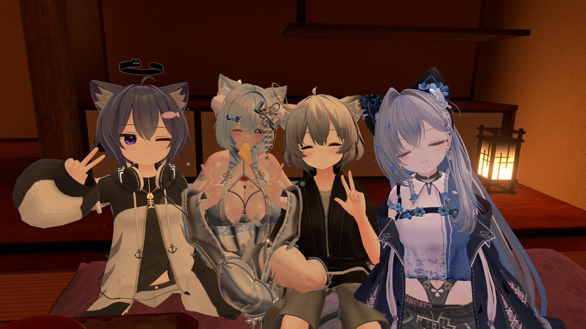 minamon_vrchat's tweet photo. 8/28　久しぶりにおうまがに行ってきました！！
仕事の疲れが癒える～！！

難ししゅぎさん、うさちゃんとお写真！！
#VRCおうまがとき https://t.co/itqCqCbbvW