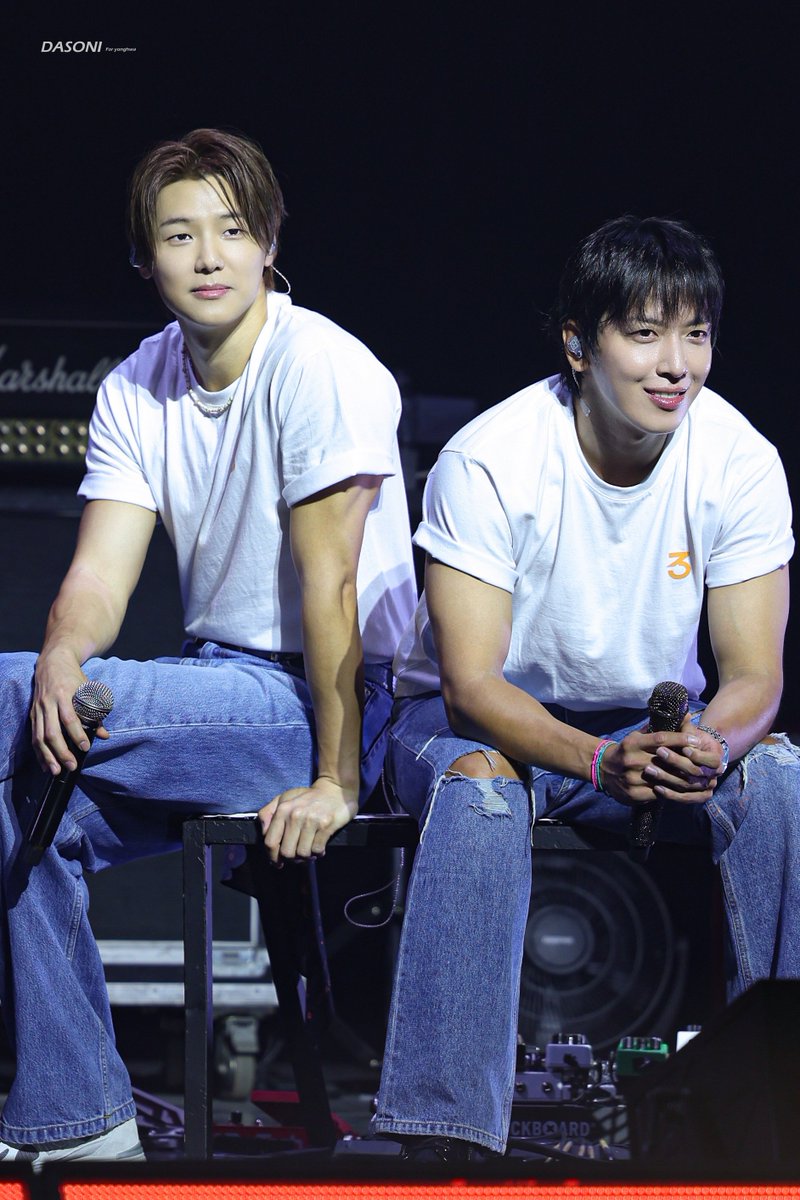 DASONI622's tweet photo. 260913 3LOGY 쓰릴로지 부산

용&amp;밍🤍💙

#CNBLUE #정용화 #강민혁 https://t.co/hGo7Y6jhhy