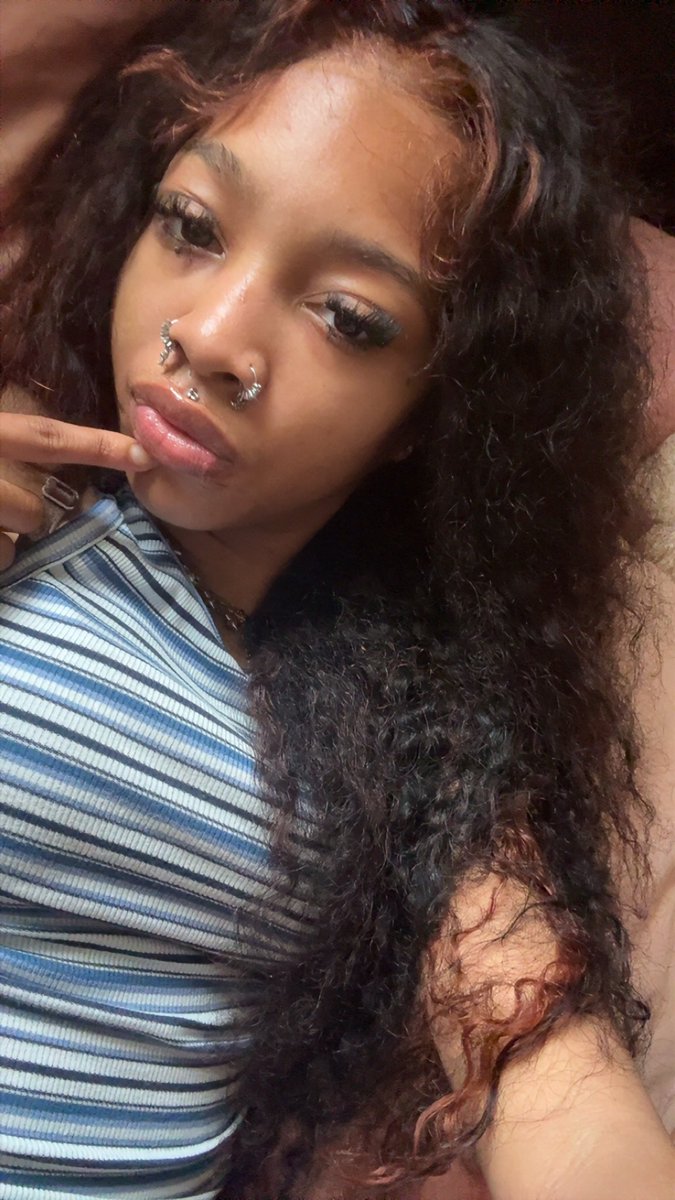 KelaRico's tweet photo. love being pretty fresh off the wake up 😍 https://t.co/AHzRfgGrar