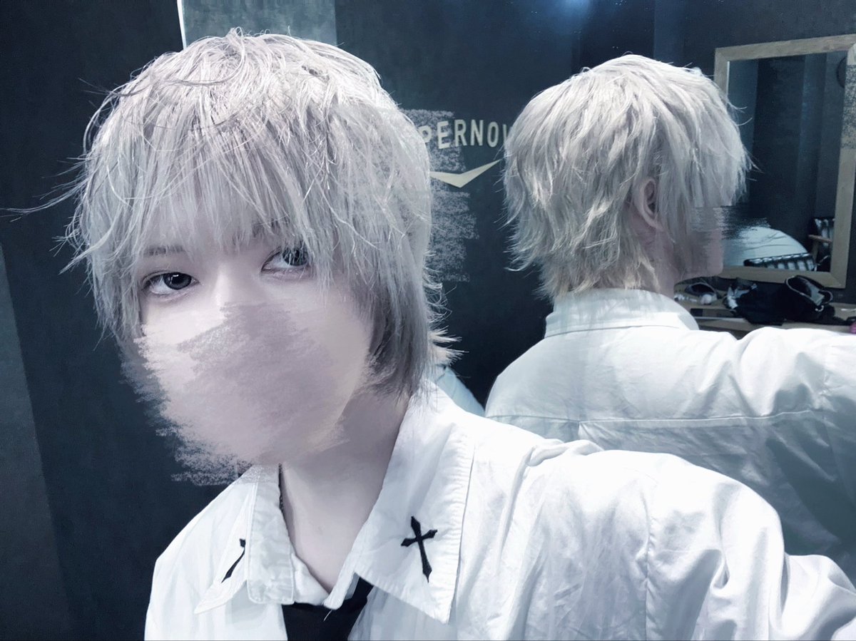 xearium's tweet photo. 🪶 https://t.co/krD0b0c7QG