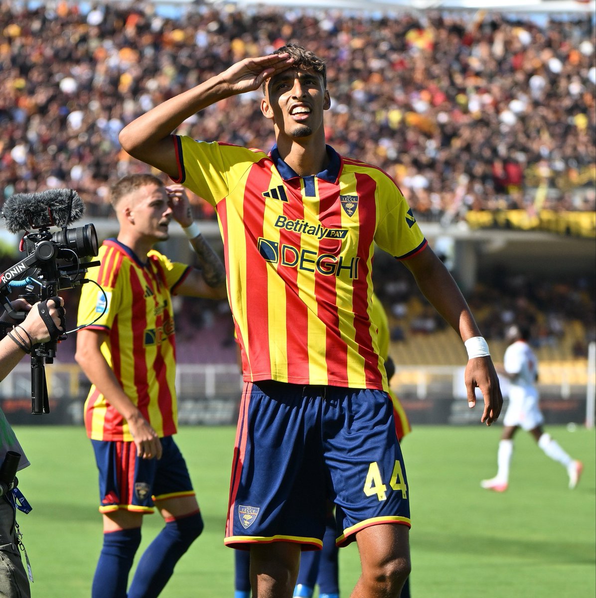 RisingStarXI's tweet photo. I don’t know why nobody signed 𝗧𝗜𝗔𝗚𝗢 𝗚𝗔𝗕𝗥𝗜𝗘𝗟 (𝟮𝟭) during the last transfer window.

He’s ready for the next step.

𝗧𝗛𝗘 𝗣𝗢𝗥𝗧𝗨𝗚𝗨𝗘𝗦𝗘 𝗗𝗘𝗔𝗡 𝗛𝗨𝗜𝗝𝗦𝗘𝗡 🇵🇹✨ https://t.co/nczP9RmOXY