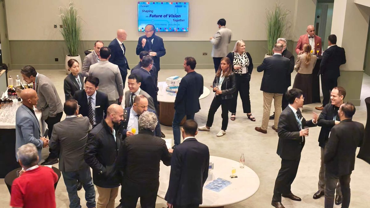 Eyebright2010's tweet photo. Celebrating a milestone moment in London! 🥂✨
We are excited for concluding our very first International Distributor Meeting &amp; Dinner! A big THANK YOU to all our wonderful distributors who joined us. We can’t be more grateful for your trust and dedication. Here’s to the future! https://t.co/hZPqjr6pAE