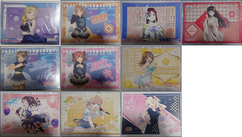 tuki___tuki's tweet photo. ラブライブ！ シリーズ THEキャラカフェ お台場デックス 
ランチョンマット μ's Aqours 蓮ノ空
交換
譲⇒1～3枚目(ことり,凛,真姫,花陽,絵里,にこ,千歌,梨子,曜,鞠莉,花丸,ルビィ,ダイヤ,花帆,瑠璃乃)
求⇒4枚目(希、梢、果南)
土日都内手渡し対応。 https://t.co/r21xrpgC3J