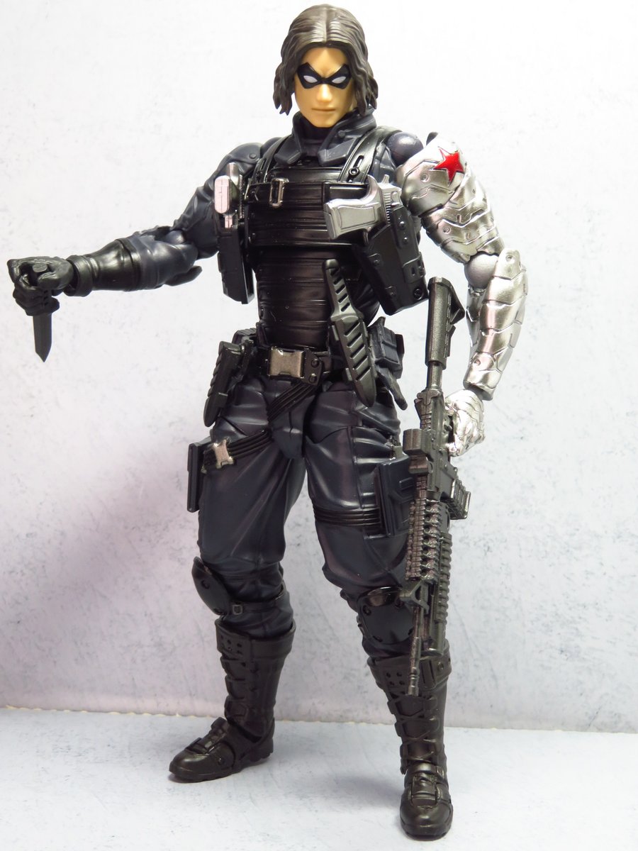 tdtjit11's tweet photo. 最近再販されたオプションパーツ拡張パック　なんか汎用セットみたいなツラをしていますがほぼウィンターソルジャーの付属品セットです #リボルテック https://t.co/T13WTWFz6F