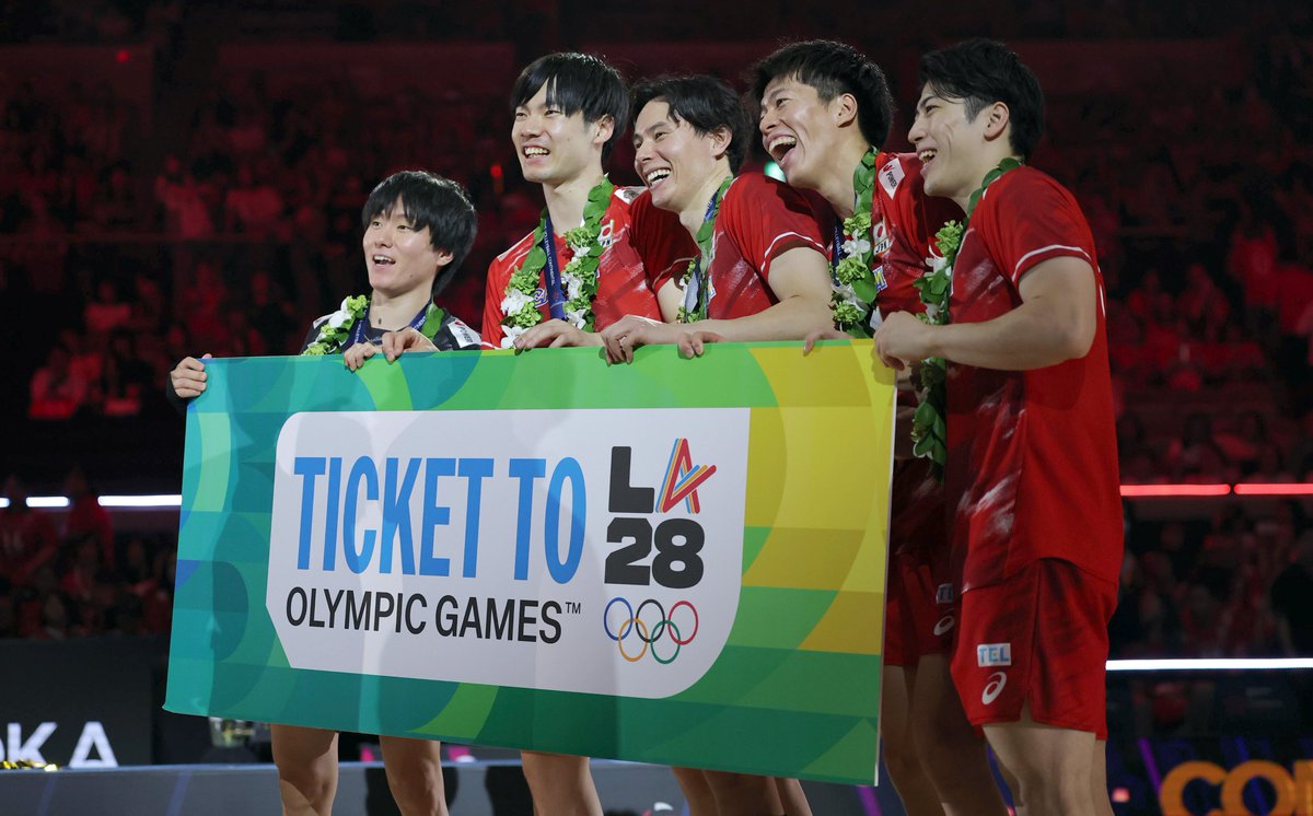 hochi_volley's tweet photo. ロス五輪へ❗️
#小川智大
#大塚達宣
#高橋藍
#富田将馬
#河東祐大
#AVC ＃バレーボール男子日本代表 https://t.co/x3WDAcsFtf