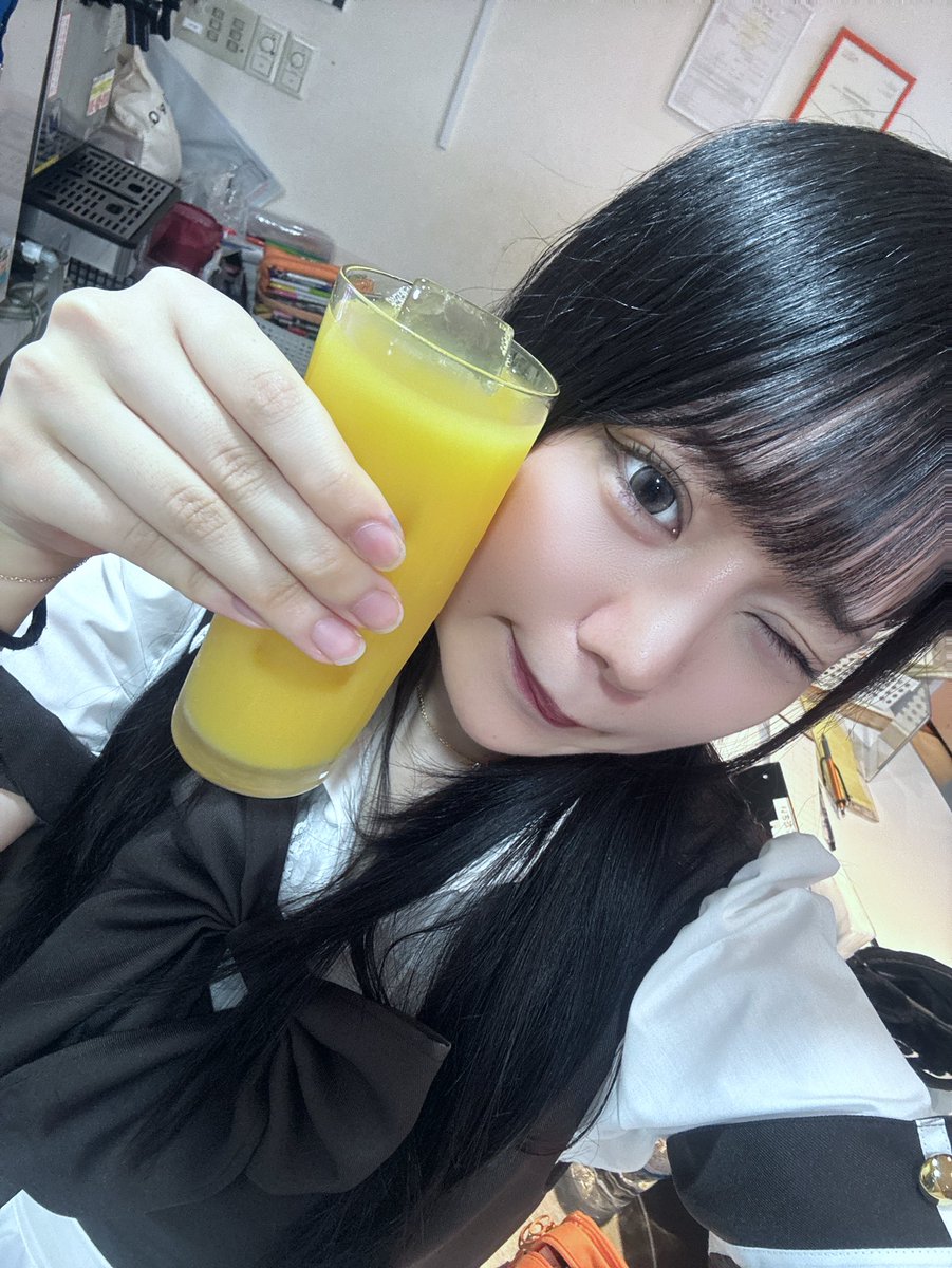 entryruri tweet picture