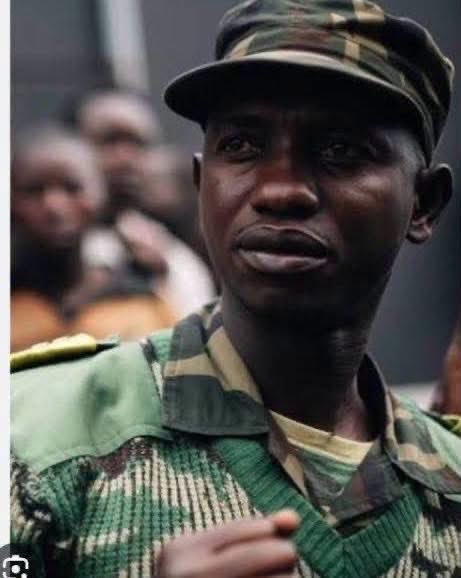 danielmwananteb's tweet photo. À mon humble avis, le repos de son âme passe par le maintien de sa tombe au cimetière musulman de Kintambo.
Il n'est pas impératif, je pense, d'exhumer sa dépouille pour l'honorer!
La meilleure manière de l'honorer serait de faire en sorte qu'il ne soit pas mort pour rien!
Simple avis, MON AVIS!