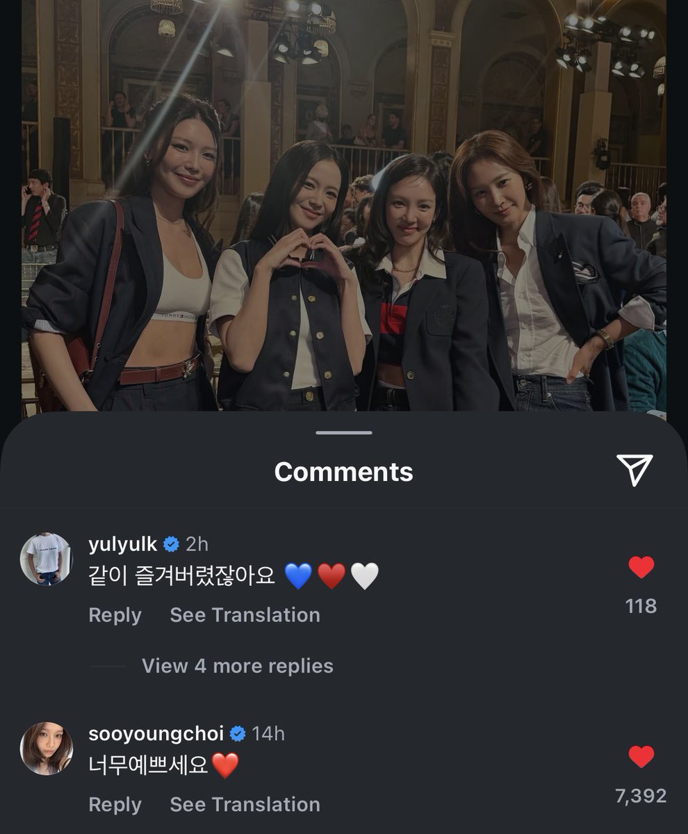 jisoomars's tweet photo. yuri and sooyoung fighting for her adoption papers https://t.co/oY71Op0wLU