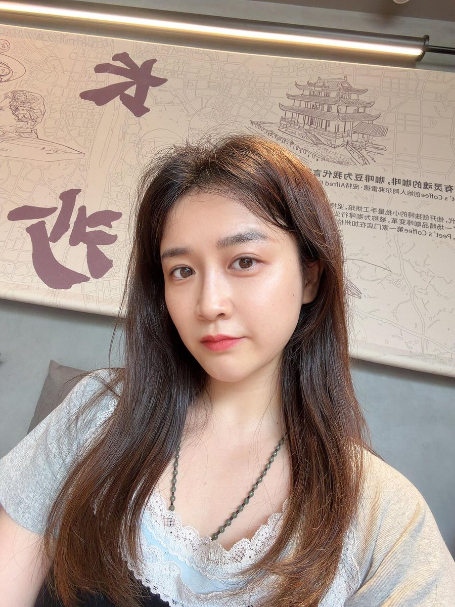 olaymaicol's tweet photo. 刚来X的老阿姨，有人会喜欢这一款吗？对这里还不太熟，大家都是怎么认识、怎么约的呀？ https://t.co/H10M47fScI