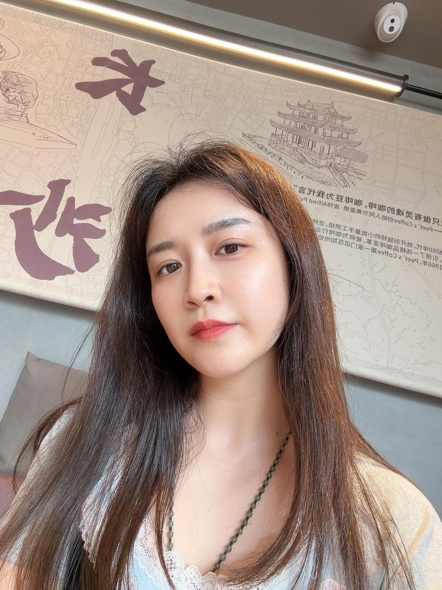 olaymaicol's tweet photo. 刚来X的老阿姨，有人会喜欢这一款吗？对这里还不太熟，大家都是怎么认识、怎么约的呀？ https://t.co/H10M47fScI