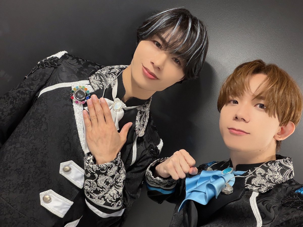tomohito0825's tweet photo. #SideM11th_day2 ありがとうございましたぁあああああああああああああ！！！！！！！！！！！！！！！！！！！！

まだまだSideMはこれからだー！！！！！！
プロデューサー！！！！！！この先も全力のプロデュースよろしく頼むよぉおおおおおおお！！！！！！！！！！！！！！！！！！！！！！！！ https://t.co/D3EhtBxq5c