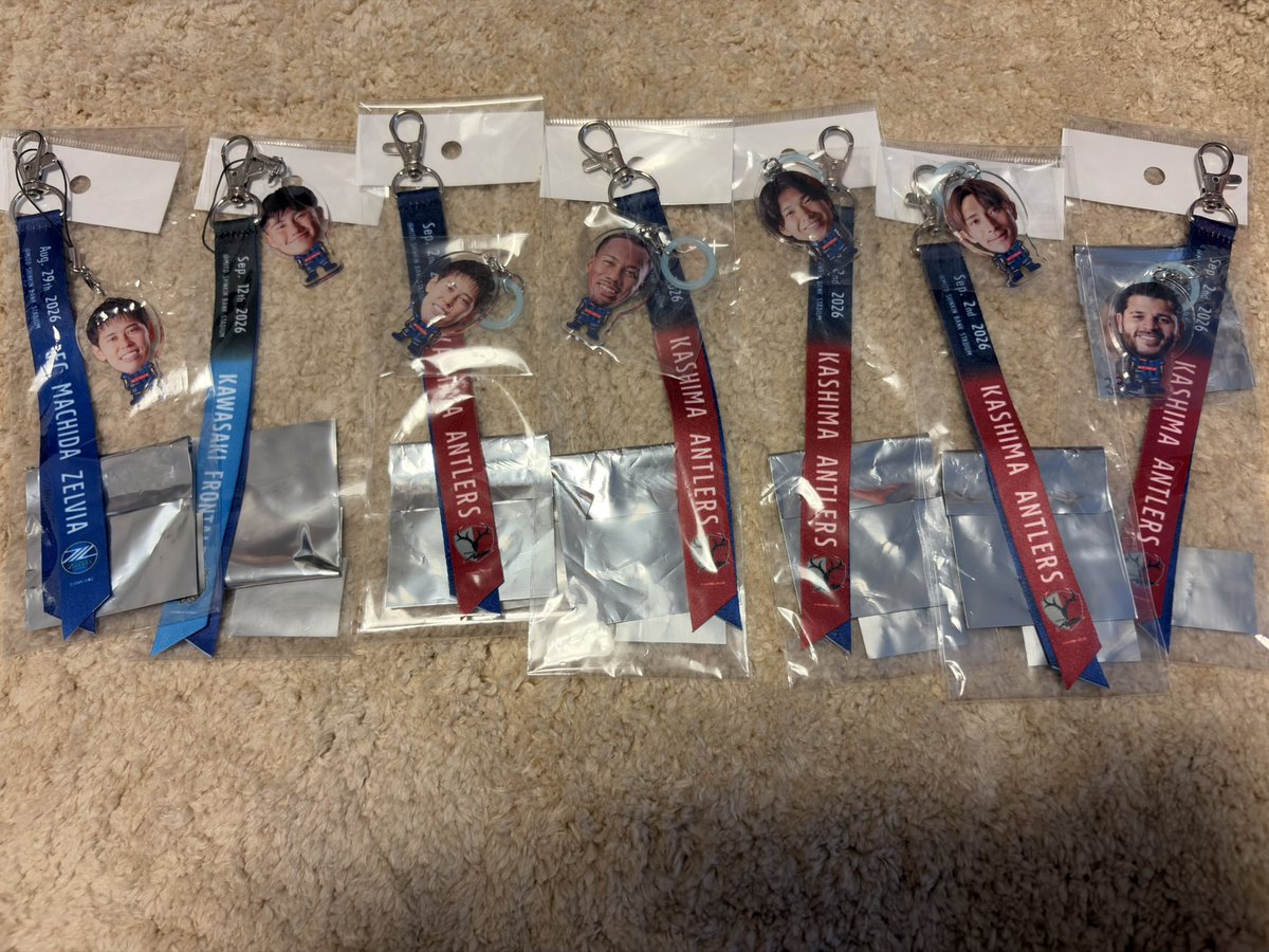 pppan_pan333's tweet photo. ☆交換・買取☆

☘マッチデーボンフィン
譲 2.8.9.22.22.33.53

☘ガラポンアクスタ
譲 4.27

☘ユニ型チャーム8.8.9.22.33

☘譲  目印チャーム20.22.22.27.33.70.70.

求…買取or7.21と交換
🐰同異種何でも構いません。
よろしくお願いします🙏 https://t.co/ppdapWSl0K