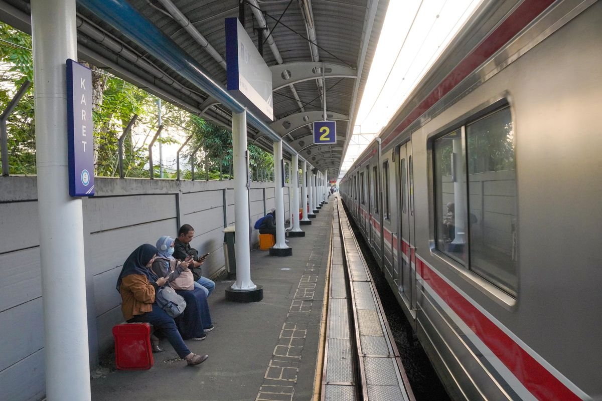 EileenAng1130's tweet photo. The upgrade and renovation of Karet Station have made commuting much more convenient. We look forward to seeing more stations follow this example in the future! https://t.co/XdB2VG2Ifq