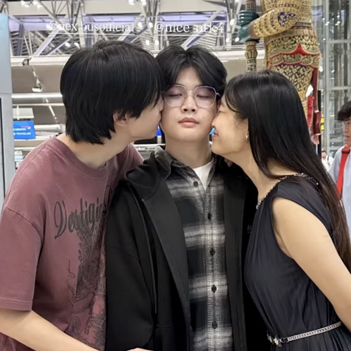 bunienice's tweet photo. new journey ของพี่ไนซ์ มีน้องเน็กซ์ มีพี่เนยอยู่ด้วยตลอดไปเยยย 👧🏻🧑🏻🧒🏻 https://t.co/1mdoICZC7K
