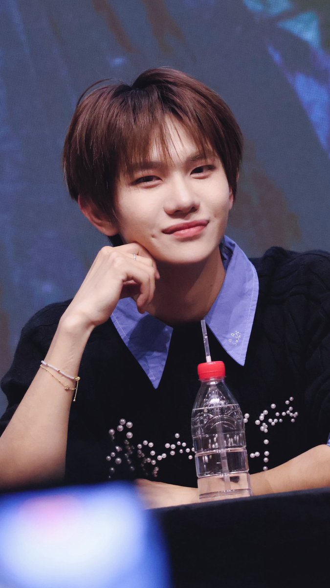 susu_ing's tweet photo. 💕开��的一天~
20260913 |  beijing
#HuangWenjin 
#CIIU
#奔赴少年ciiu 
#closertoyou
#jyp 
#JYPChina 
#黄文锦 https://t.co/uPquRn4NVj