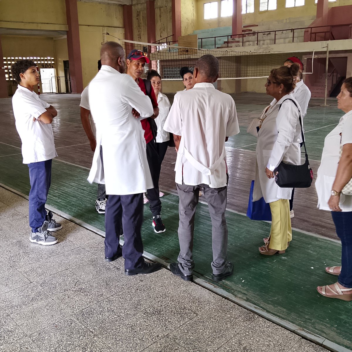 DocenciaUCMLT's tweet photo. La formación del médico es integral y es por eso q llegamos a los distintos escenarios docentes para siempre estar a tono a la realidad, porque es una de nuestras prioridades. #UCMLT #Docencia https://t.co/sUL8jwwMXm