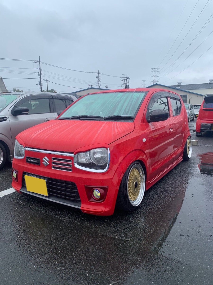 HA36V4649's tweet photo. 早いもので #36アルト爽やかオフ会 から1週間経ちました
旧車のイベント以外は初めての #アルト のイベントで新鮮で楽しめました
いろいろカスタムしてあるアルトばかりで、刺激を受けました
旧車系のホイールの車も多くて、勝手にシンパシーを感じて写真を撮りまくりました
#アルトワークス #HA36S https://t.co/nA5rHu2IM1