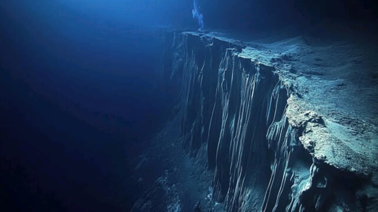 reminiscinbby's tweet photo. lost in the deep blue https://t.co/x2DUlpiOvV