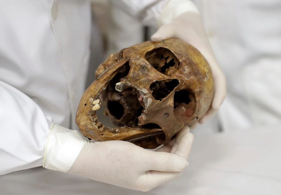 NewDelhiTimes's tweet photo. Switzerland publishes a 200-page dossier on Nazi war criminal Mengele nicknamed “Angel of Death”
#Switzerland #NaziWar #Mengele
https://t.co/dNSjBdsbkr https://t.co/eUmRmPPsK7