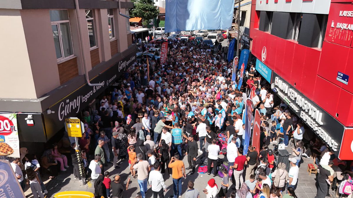 halityagmur's tweet photo. Kırtasiye Destek Programımız kapsamında 5.000 öğrencimize eğitim desteği ulaştırmanın gururunu yaşadık. Geleceğimizin teminatı olan evlatlarımızın eğitim yolculuğuna katkı sunmak, yarınlarımız için yapılan en değerli yatırımlardan biridir.

Türk gençliğinin milli ve manevi değerlerine bağlı, donanımlı ve güçlü bireyler olarak yetişmesi en büyük temennimizdir. Bu anlayışla, gençlerimizin yanında olmaya ve onların geleceğine katkı sağlayacak çalışmaları kararlılıkla sürdürmeye devam edeceğiz.

Destek programımıza katkı sunan tüm gönüldaşlarımıza teşekkür ediyor, öğrencilerimize başarılı bir eğitim öğretim yılı diliyoruz. 🇹🇷

@ayyildirim1 
@Ulku_Ocaklari