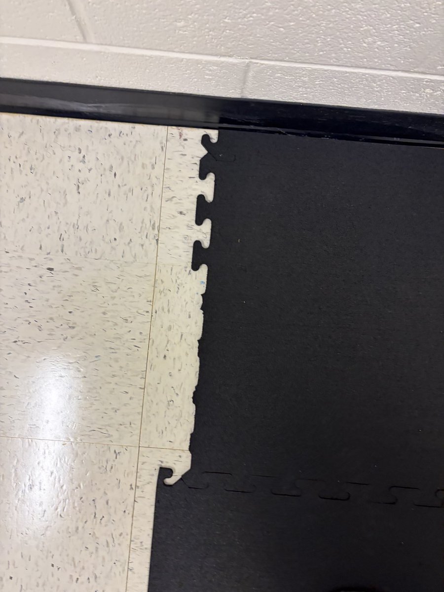 hlmorgan24's tweet photo. @uline We were delayed in opening mats purchased for our school, only to find them in this condition. Despite providing photos clearly showing the damage, we were told Uline’s 30-day return policy meant they would not replace them. Very disappointing customer service. https://t.co/ThGDfb5s8y