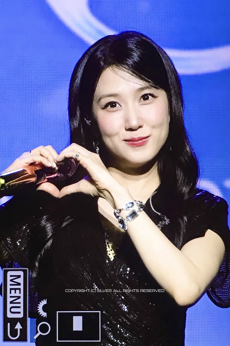 SILVER9_4's tweet photo. 260913 은빈노트: EUN-iverse pre

#박은빈 #PARKEUNBIN https://t.co/IdRfeK8u3h
