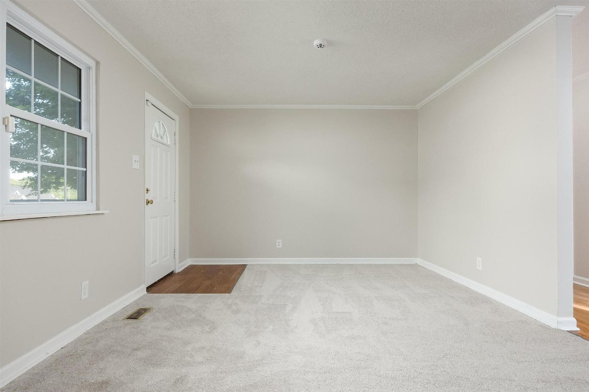 BenderRealtyTN's tweet photo. Bender Realty 423.472.2173
#behomewithbenderrealty https://t.co/zTmPup1Kqk