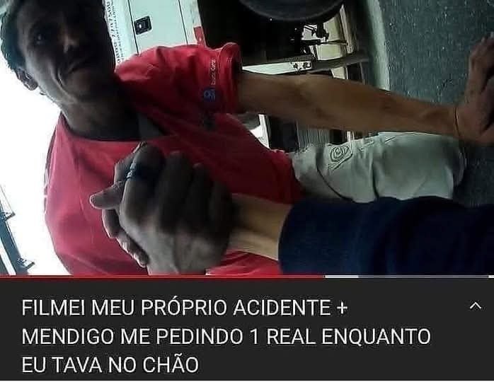 acrigelnaninha's tweet photo. alguns de vcs são tipo "se nao morder a hemorroida de um mendigo até ela estourar na sua boca" = fascista https://t.co/SM4TlhdAFB