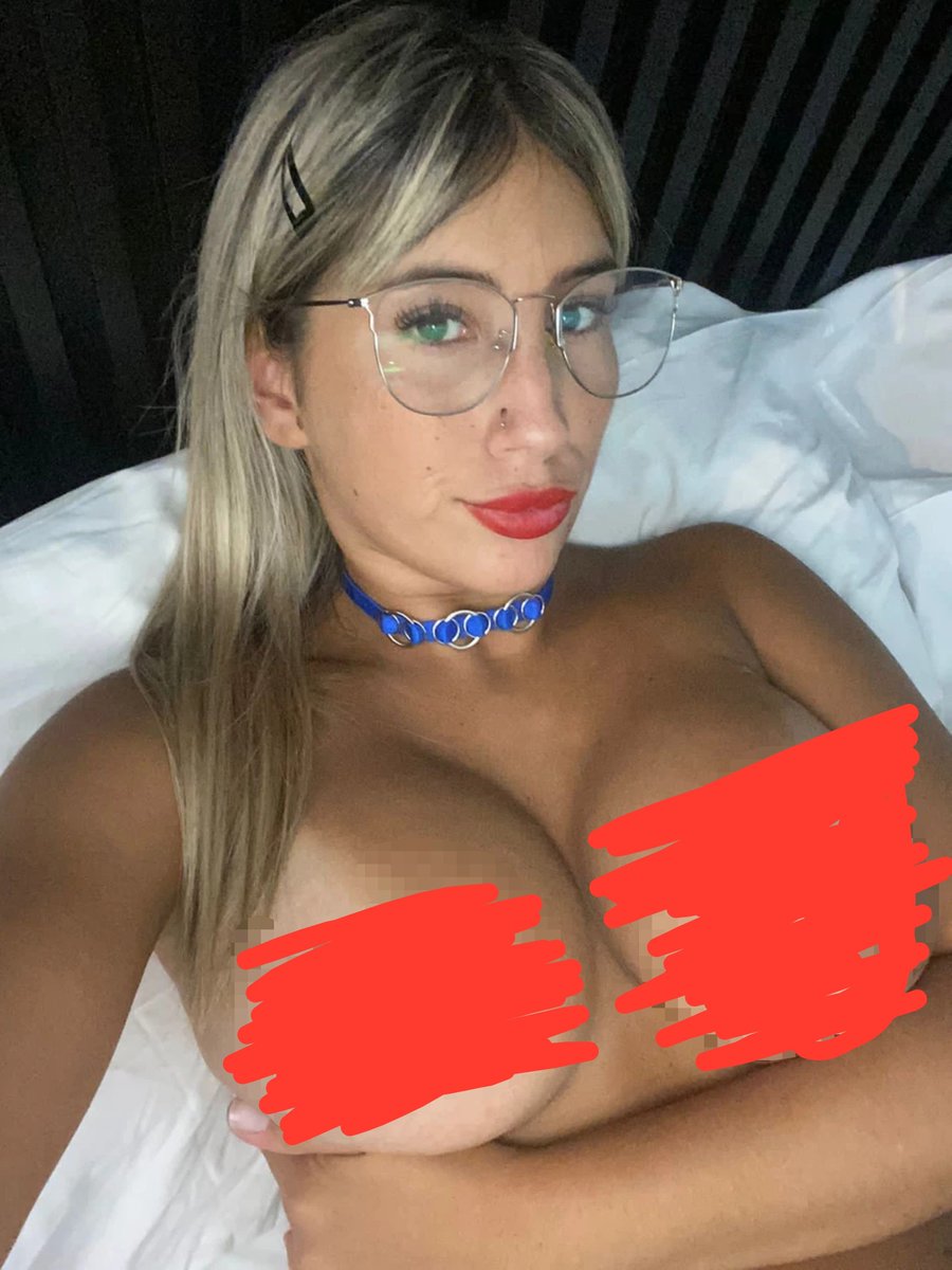 siempregemini's tweet photo. Hola amores
500 like y 100 RT 
Y la subo sin censura 🙈 https://t.co/tEvquAVxCA