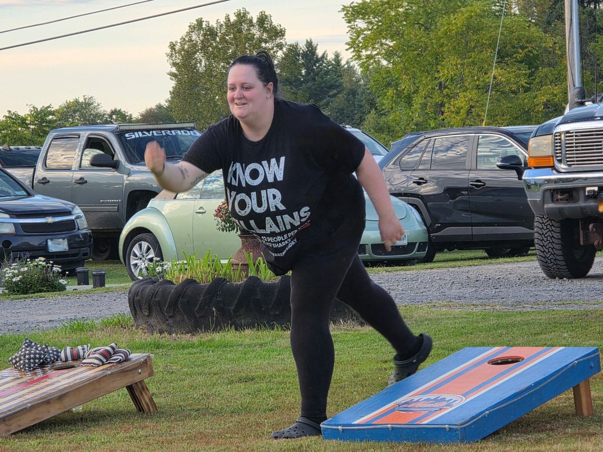 bustydamplin's tweet photo. I really need to play corn hole more often https://t.co/z4WRQ8aYCL