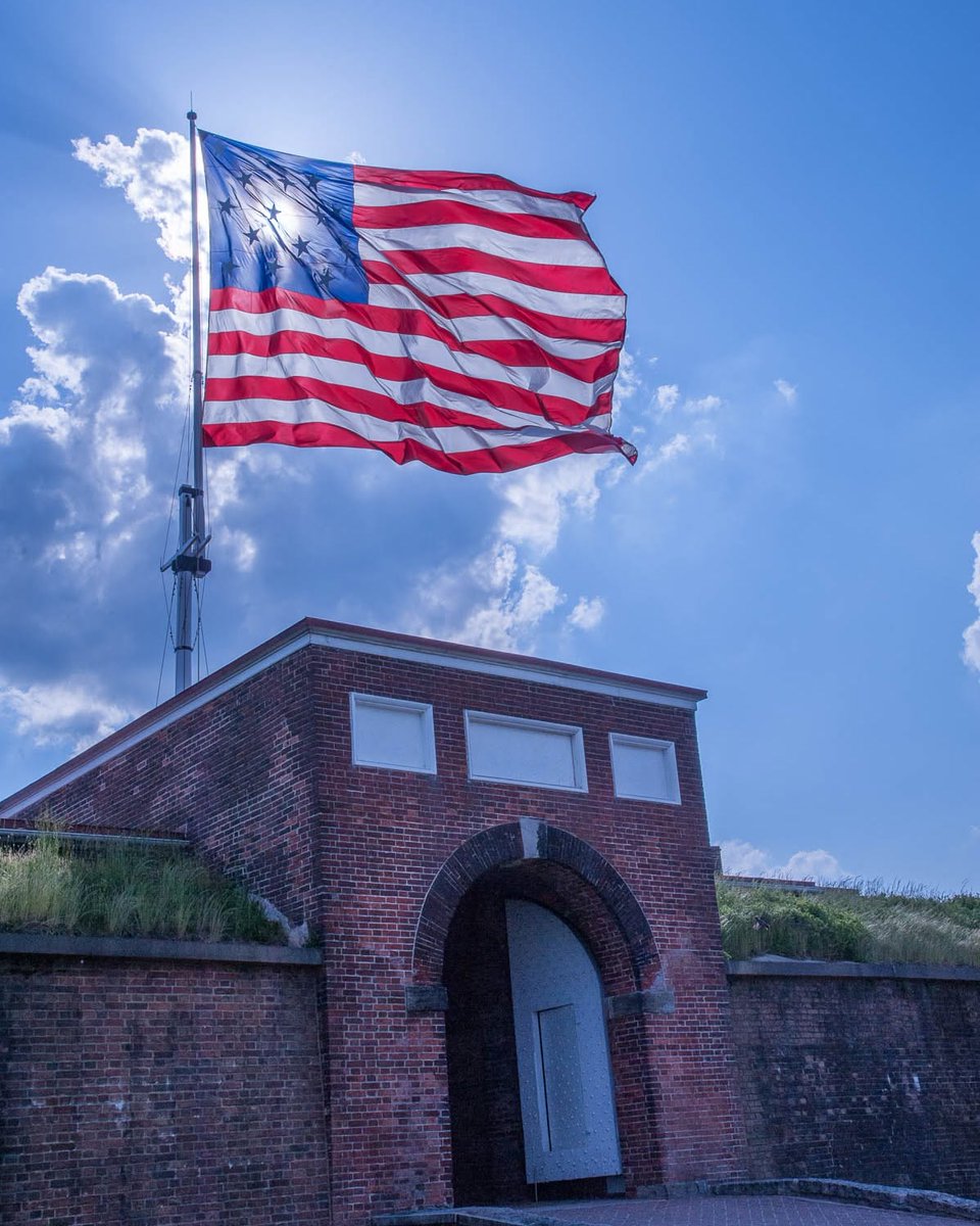 Interior's tweet photo. The story of our national anthem began under fire. 🇺🇸

On September 13, 1814, British warships bombarded Fort McHenry. At dawn, Francis Scott Key saw the American flag still flying, inspiring the words that became “The Star-Spangled Banner.” https://t.co/TQ3RwVcQVT