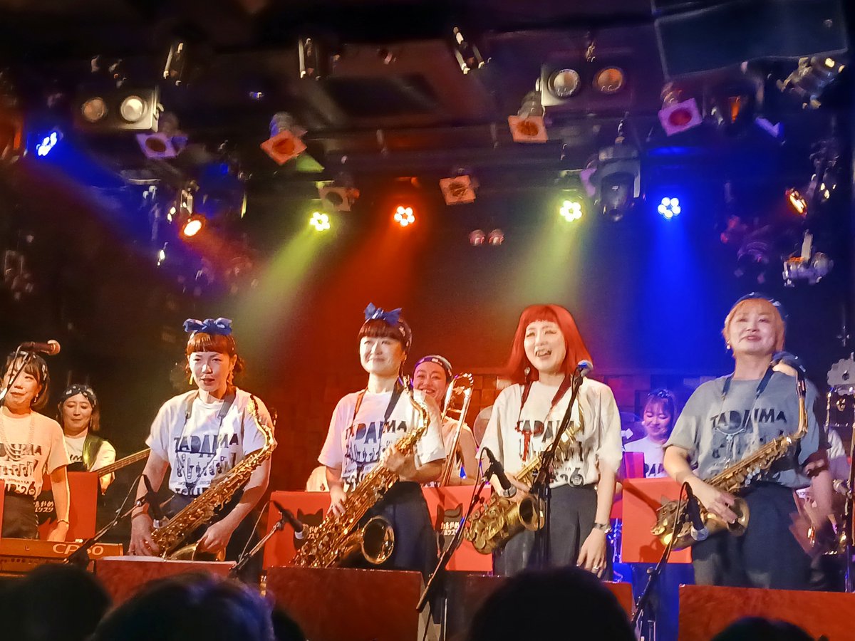 superxmachine69's tweet photo. Tadaima TOUR 2026 OKAERI
キネマの時もそうだったけど
箱なのかそれまでの経緯なのか
重そうなライヴの後のライヴの
解放感みたいなモードは
ある意味お宝感があって良いですね😆
#TadaimaTOUR2026OKAERI
#たをやめオルケスタ
#GEMINITheater https://t.co/LuieSrJFrh