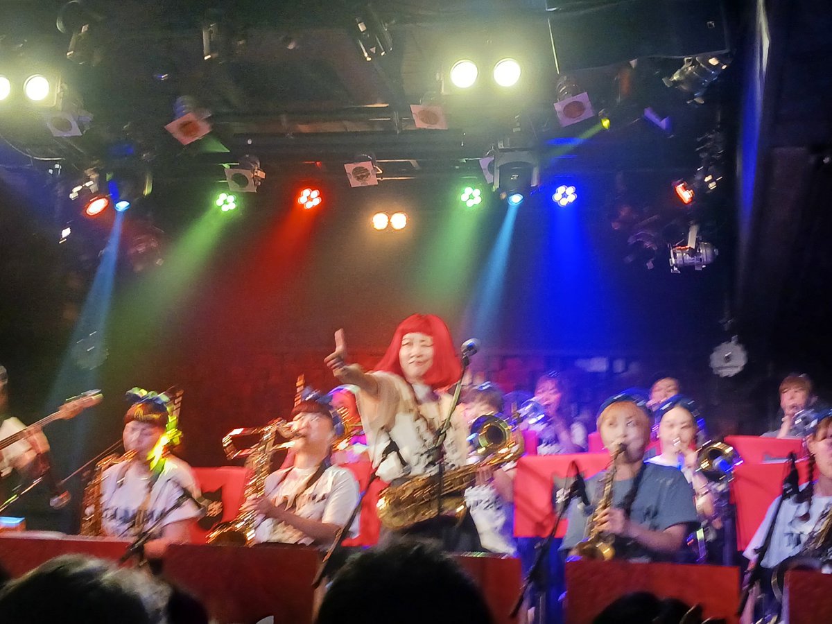 superxmachine69's tweet photo. Tadaima TOUR 2026 OKAERI
キネマの時もそうだったけど
箱なのかそれまでの経緯なのか
重そうなライヴの後のライヴの
解放感みたいなモードは
ある意味お宝感があって良いですね😆
#TadaimaTOUR2026OKAERI
#たをやめオルケスタ
#GEMINITheater https://t.co/LuieSrJFrh
