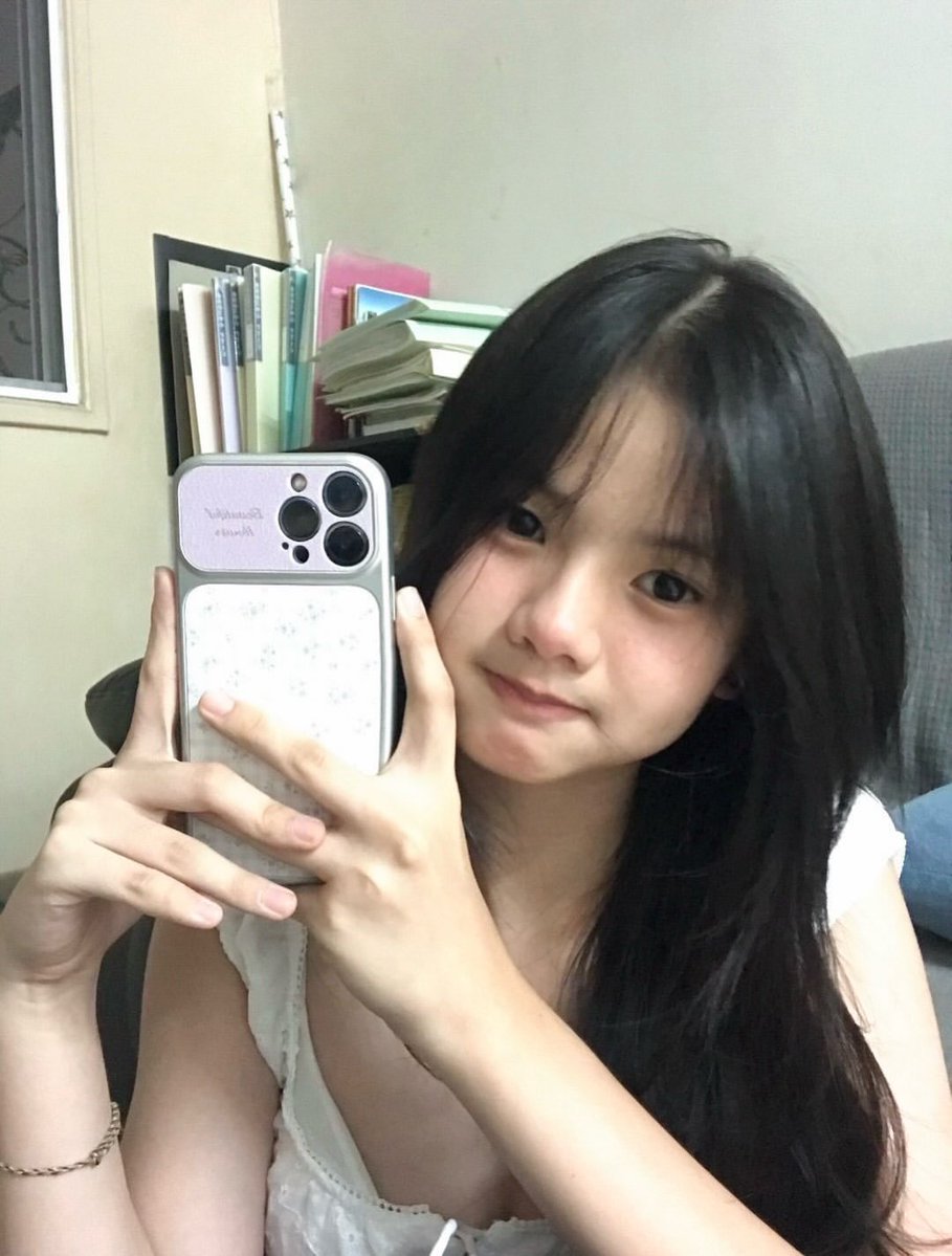 Iman96037112's tweet photo. 07 🇲🇾马来西亚华人 https://t.co/FFLWVyVhOv