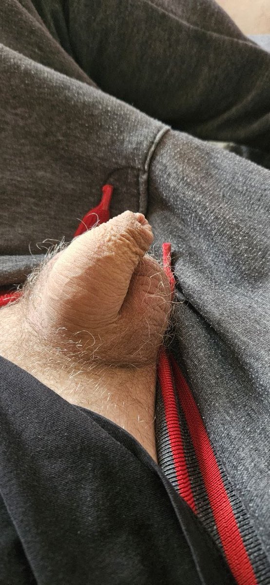 MasterVelmora's tweet photo. Die dumme Schwuchtel weiß wie es geht und amüsiert weiterhin den Master! Warum guckst du nur zu? Tritt an!
#cashmaster #alpha #findom #erniedrigung #cashfag #paypig #loser #dumm #fag #beta https://t.co/oHrJzjItXy
