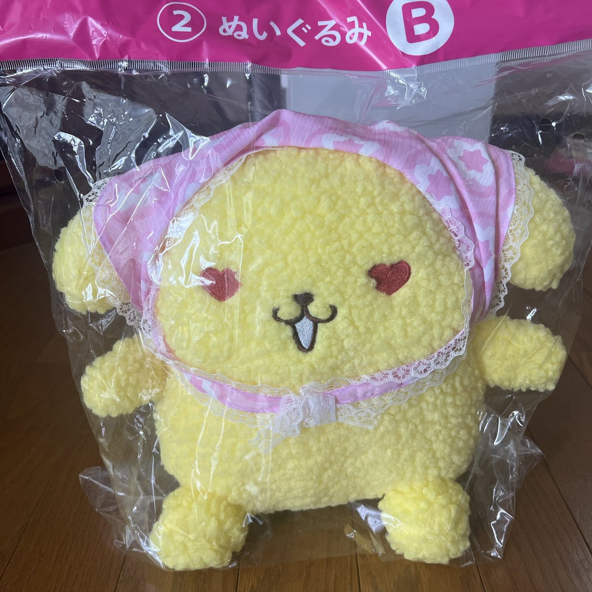 koneneko830's tweet photo. ポムポムプリン　くじ　【譲渡】

定価＋送料
②ぬいぐるみB

郵送希望です、お気軽に声がけお願いします🙇‍♀️ https://t.co/VZ5lwFoxlc