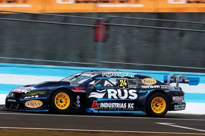 _Clasificando's tweet photo. @jositoooooo se adjudicó la primera serie del #TCenSanLuis.

🥇 Di Palma
🥈 Scialchi
🥉 Chapur https://t.co/9h0HaOKlpj