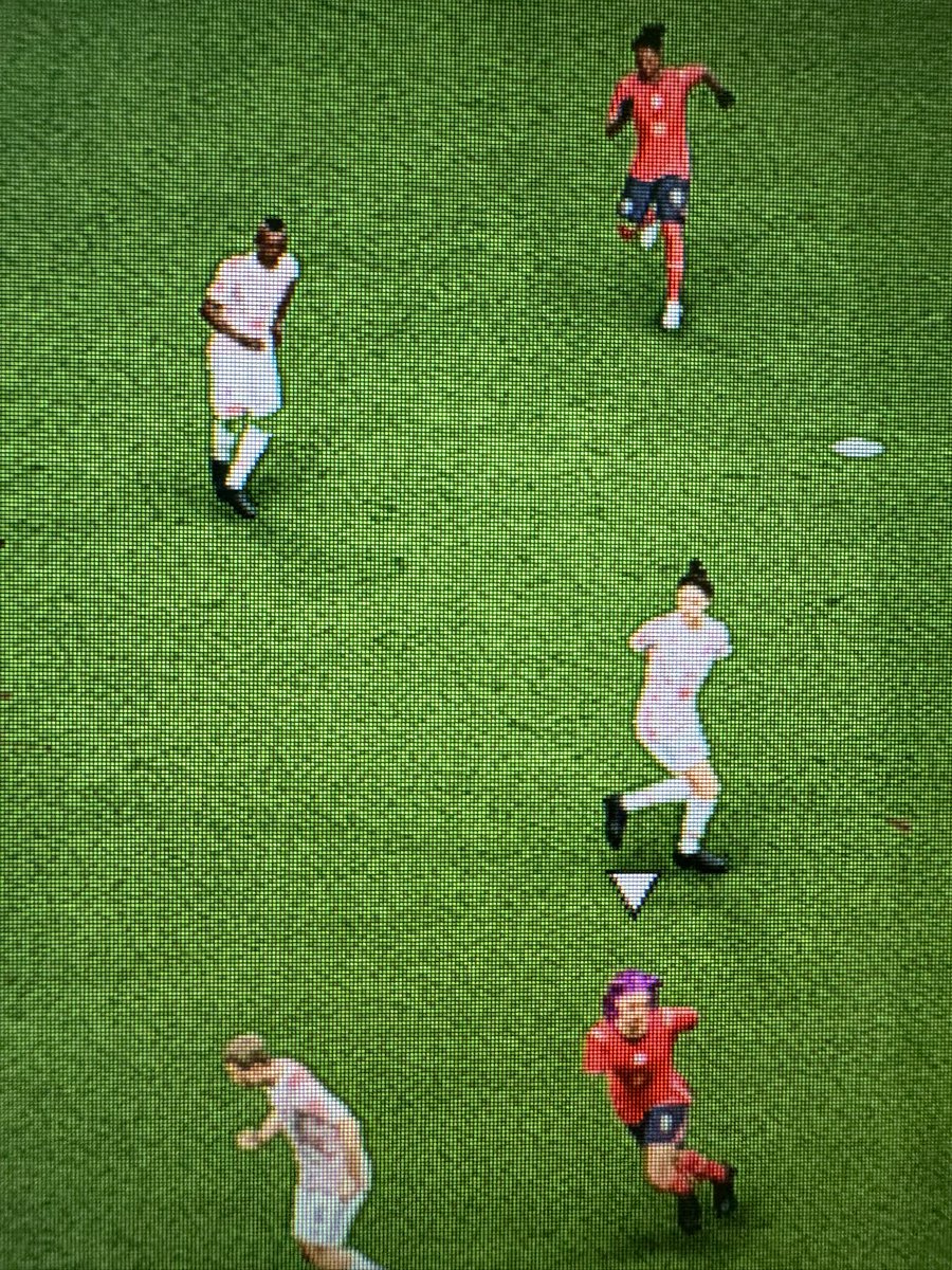 rm_a07's tweet photo. サッカーじゃなくてホラゲーしとったかも https://t.co/gIpRe9rAET