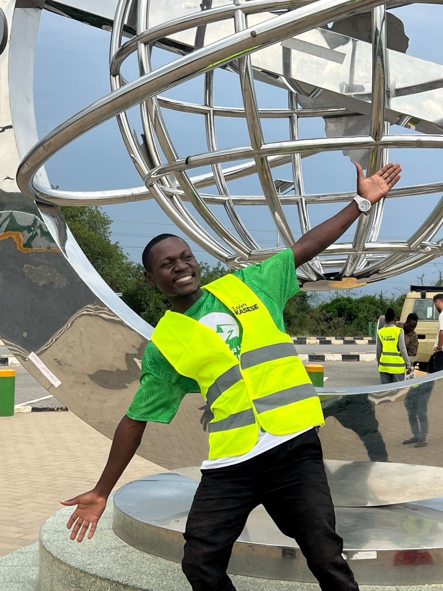 RonnieMc79924's tweet photo. #Explorekasese campaign
we are happy to explore kasese to the world, as we are heading to #OpenParkdays , don't forget to explore kikorongo @equotor line
@jeericknews
@RonnieMc79924 https://t.co/5LmUWP7sBr