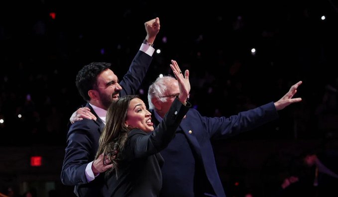 IAPolls2022's tweet photo. CBS POLL: If a House candidate is endorsed by democratic socialists…

Democrats only
🟢 More likely to vote for them: 51%
🟤 Less likely: 8%
—
⚪️ No difference: 41%

YouGov | 9/8-11 | Dem n=614 LV https://t.co/PBNHSkaFLP