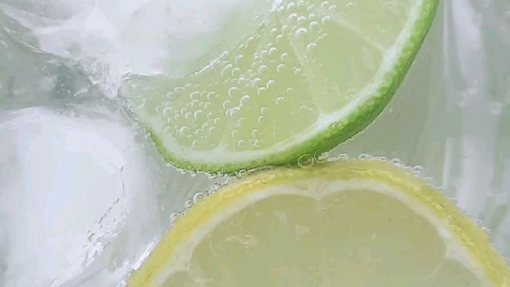 poptartgun007's tweet photo. lemon and/or lime theme food poll!! 🍋🟩
#foodpoll #foodtwt #thisorthat for anyone including #edrtwt  🤍 cals never count here at #funtwt 🐭🐆 https://t.co/Tsr1x0jsBN