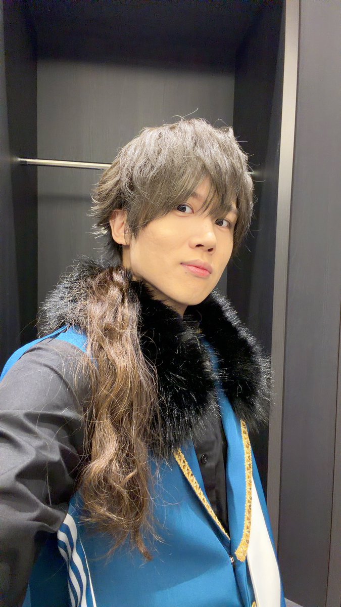 shohei_k0414's tweet photo. 下僕ありがとうございました！！竜宮城の警護は我々にお任せください。流石に��膚が硬くて強敵だったので剣で戦わせていただきました。
今回も殺陣を細部までこだわって作りましたが結構伝わってるようで嬉しいです。どこかで話したい。アリスも楽しかった！まだまだこの先へ！
#SideM11th_day2 https://t.co/CN6RRWnC8v