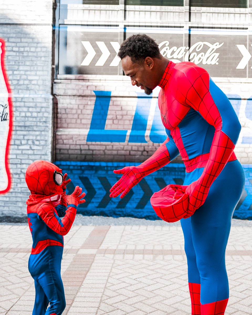 Lions's tweet photo. Just your friendly neighborhood Spider-Man https://t.co/8jNBk7ksnL