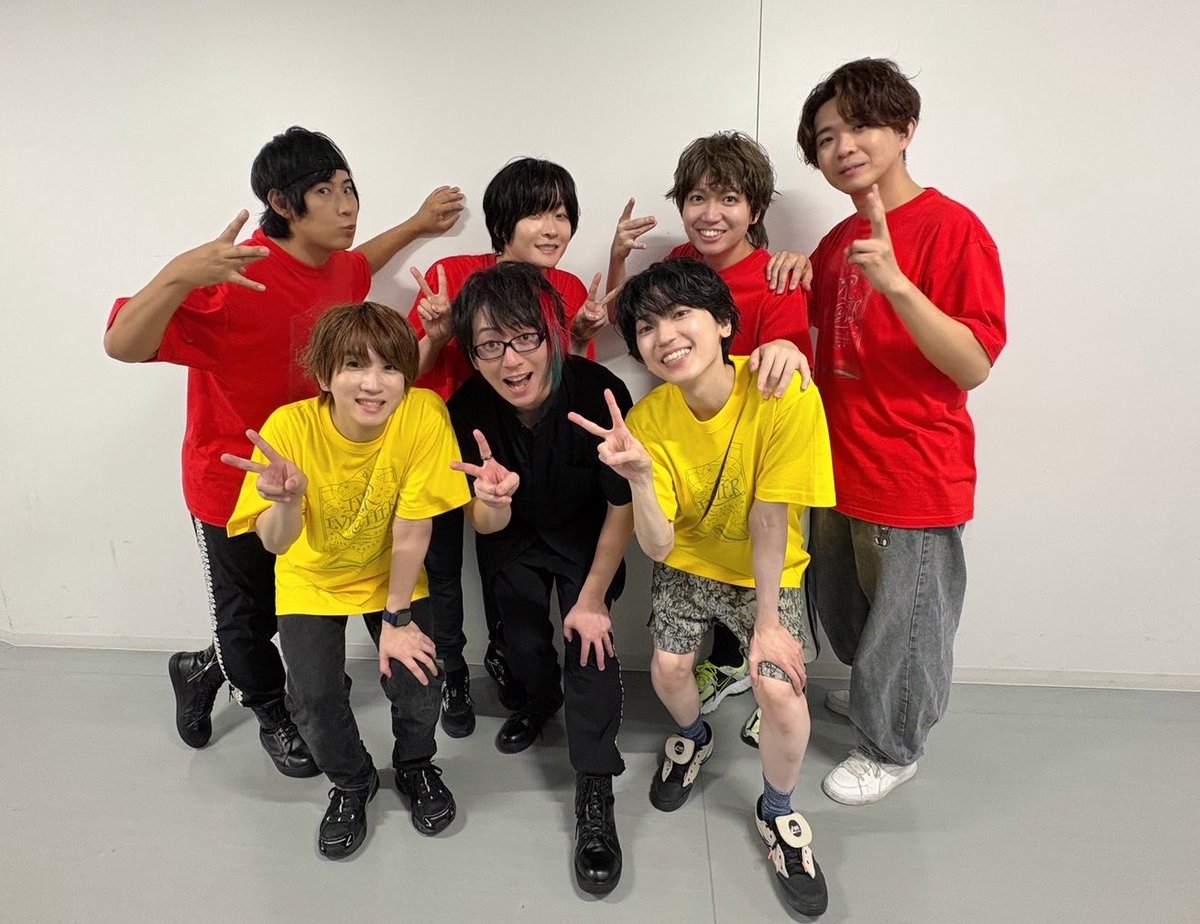 Shoya_Chiba's tweet photo. 11th、ありがとー！！
10年で落ち着くどころか
むしろこれまで以上に伝説のライブが刻まれた！！
#SideM
#SideM11th_day1 https://t.co/FQPWFcRKCJ