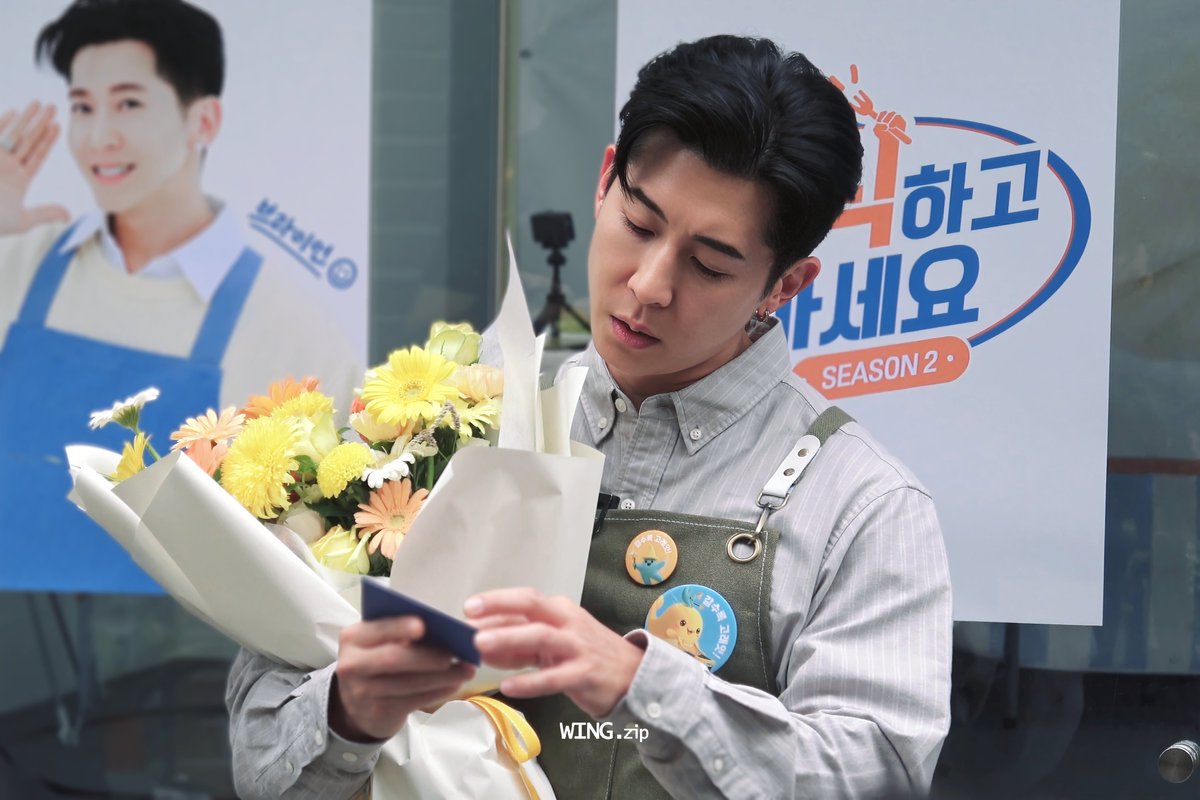 117110flyhigh's tweet photo. 2026. 9. 13.
   
시식하고 가세요

#브라이언 #BRIAN #FLYTOTHESKY #플라이투더스카이 https://t.co/s3StQLolF6