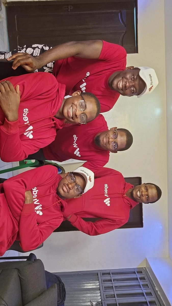 HeisHammed's tweet photo. @sparkcodeacad @getvrede We haven't figured everything out with Vrede yet, but we know what we are looking for now: a problem worth solving, people who genuinely need the solution, and the humility to keep learning along the way. https://t.co/6lmcKRUkrc